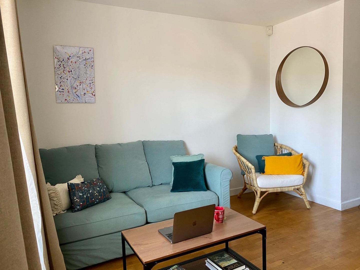 Appartamento Spacious 1Br | Near City Center & Baby-Friendly! Lione Esterno foto