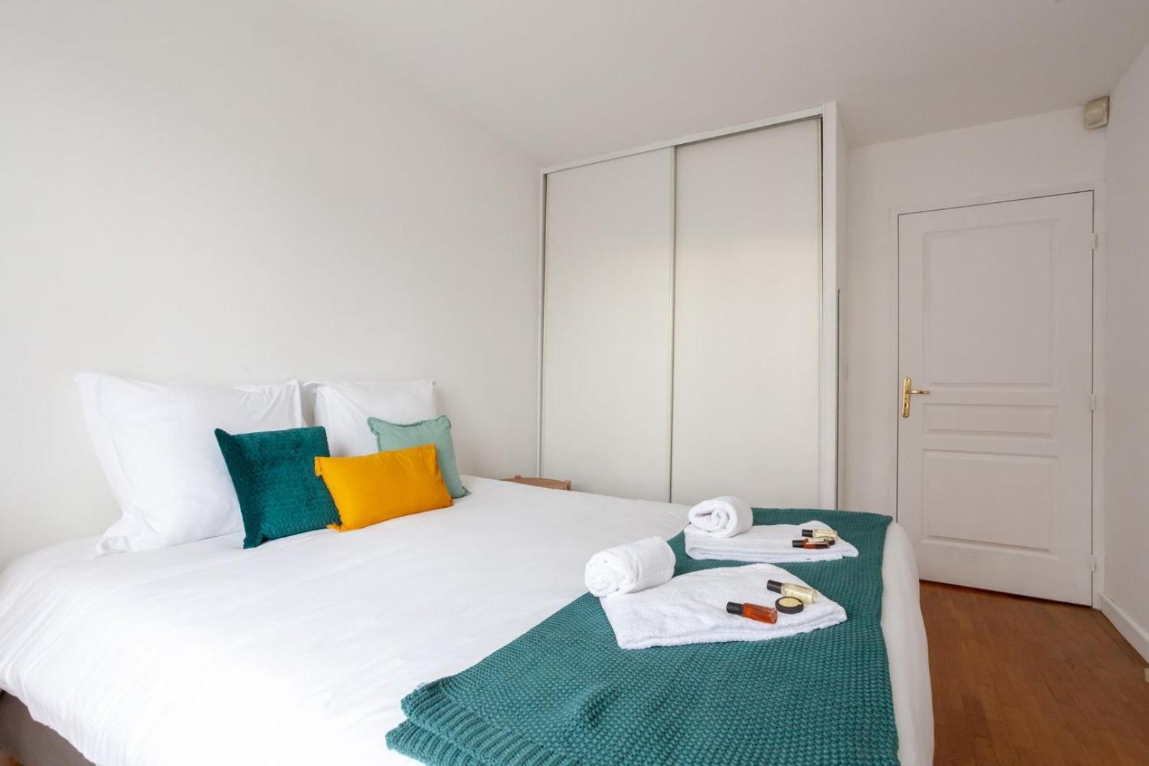 Appartamento Spacious 1Br | Near City Center & Baby-Friendly! Lione Esterno foto